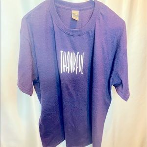Gildan T-shirt with Thankful across the chest
